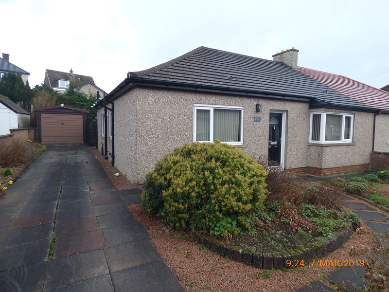 12 Loch Road