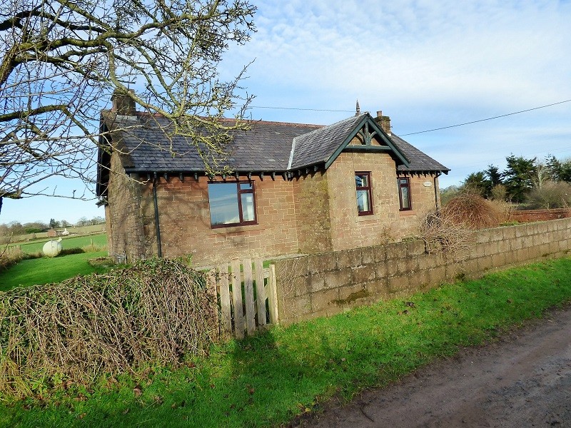Lochbank Cottage Bankend Road